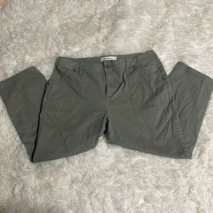 Green Khaki Stretch Capris Pants - Croft & Barrow